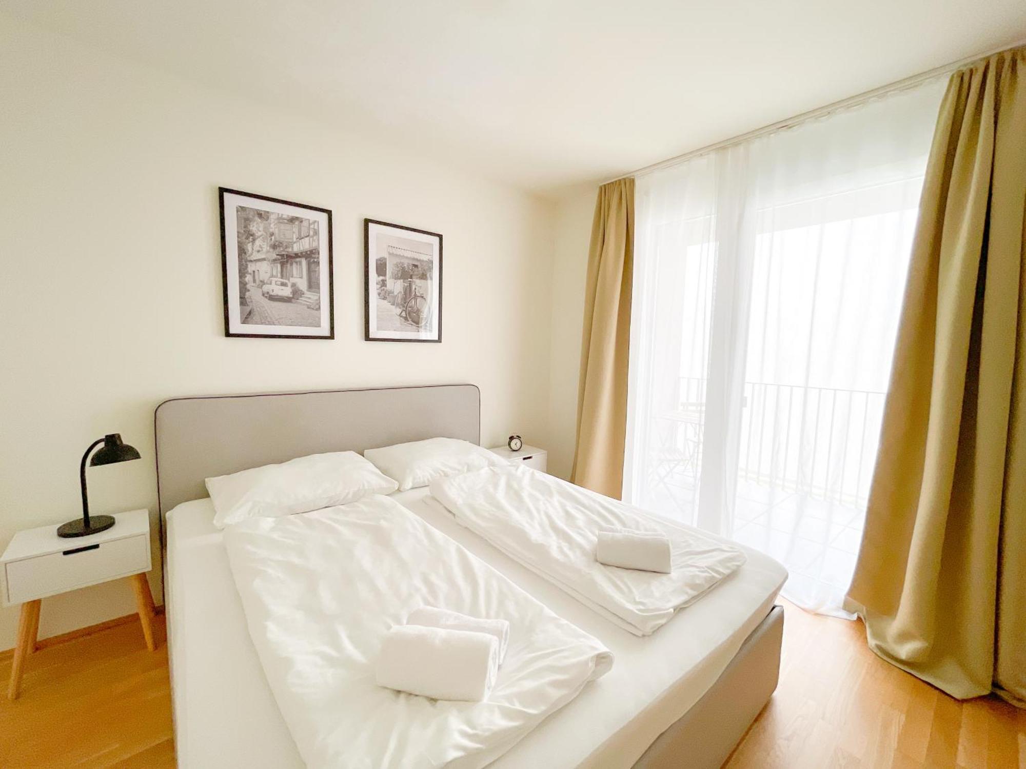 Whats-App Self-Check-In - 1Br Apartment, Near Airport,15 Min To Center Відень Номер фото