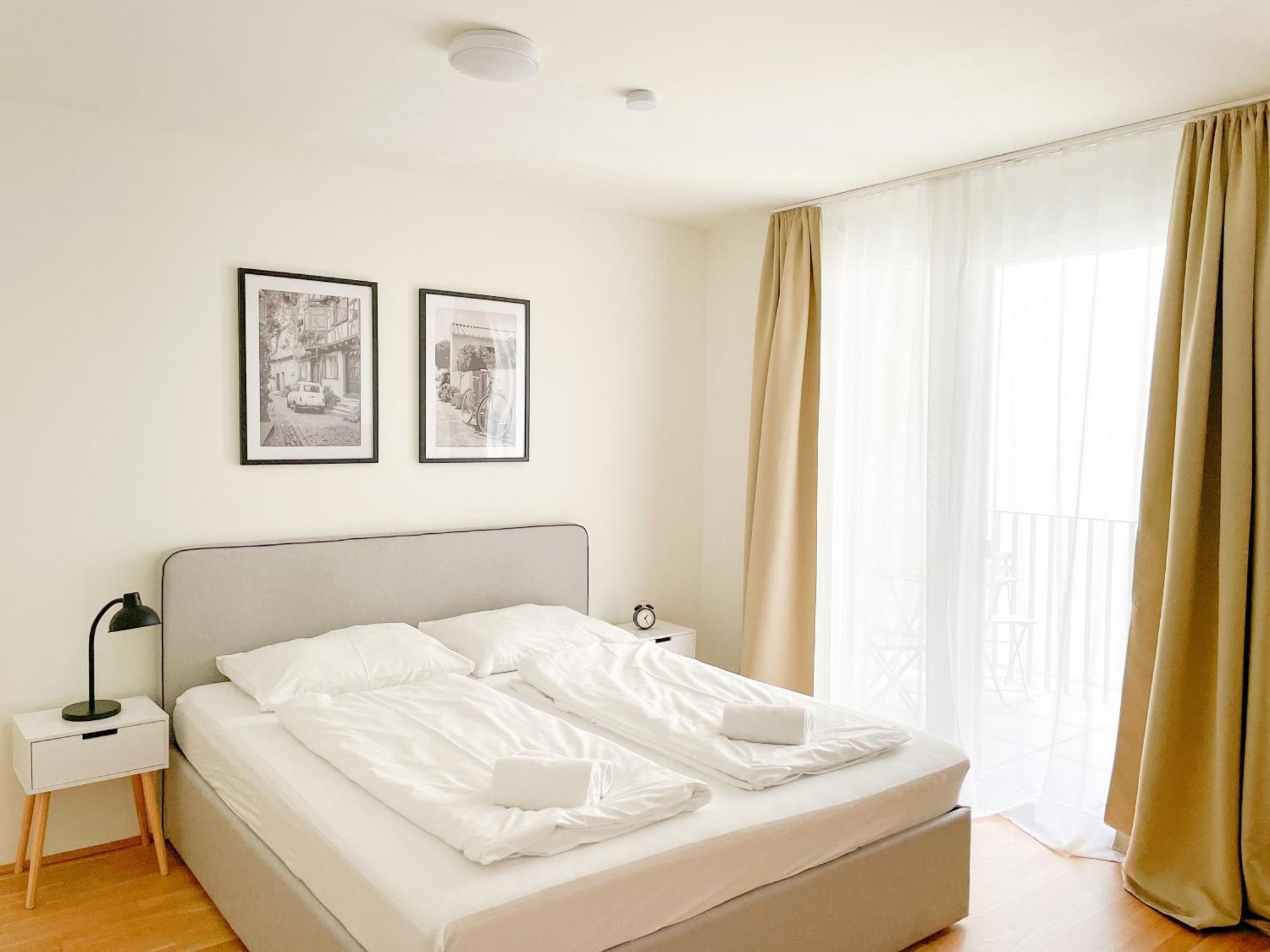 Whats-App Self-Check-In - 1Br Apartment, Near Airport,15 Min To Center Відень Номер фото