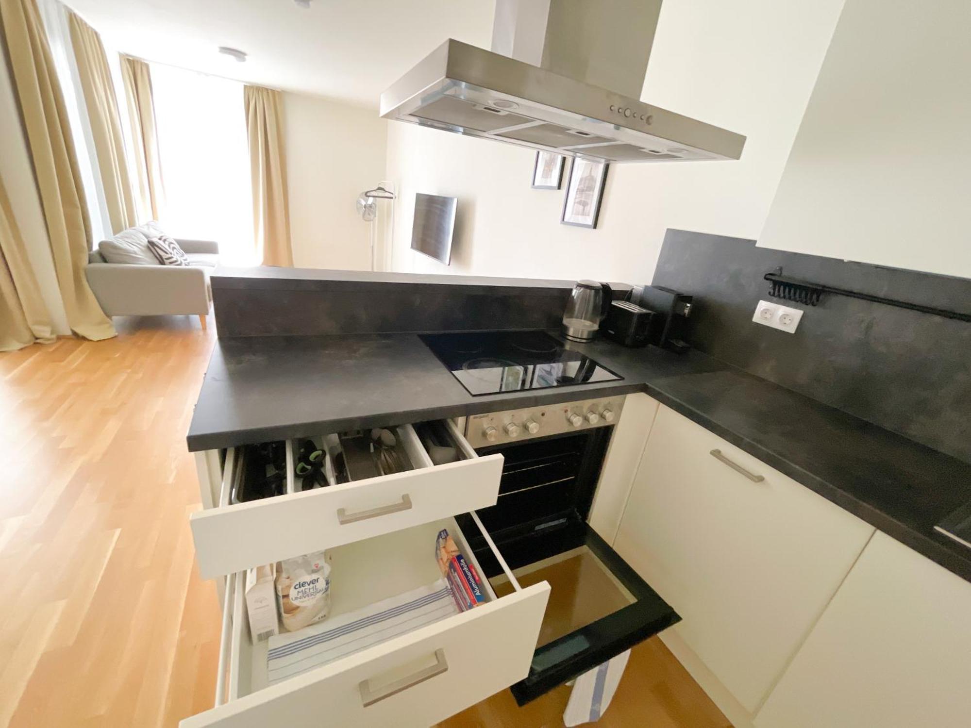 Whats-App Self-Check-In - 1Br Apartment, Near Airport,15 Min To Center Відень Номер фото
