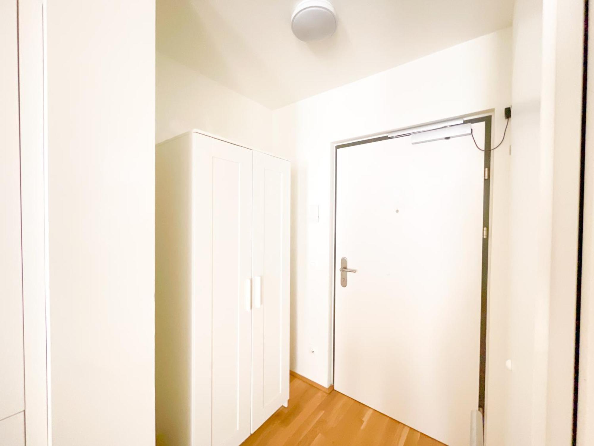 Whats-App Self-Check-In - 1Br Apartment, Near Airport,15 Min To Center Відень Номер фото